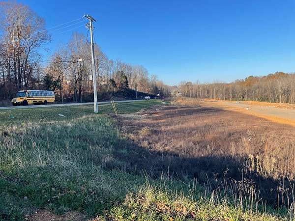 8.34 Acres of Commercial Land for Sale in Clarksville, Tennessee