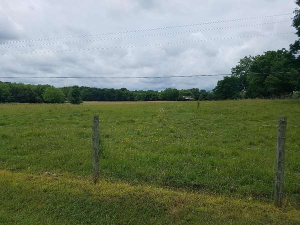 38 Acres of Agricultural Land for Sale in Chapel Hill, Tennessee