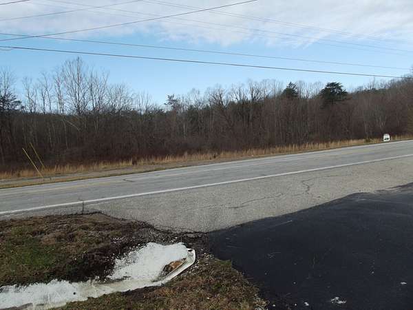 2 Acres of Residential Land for Sale in Palmer, Tennessee