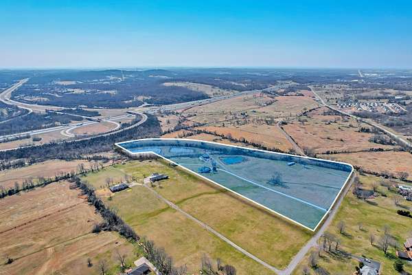 20 Acres of Land for Sale in Lebanon, Tennessee