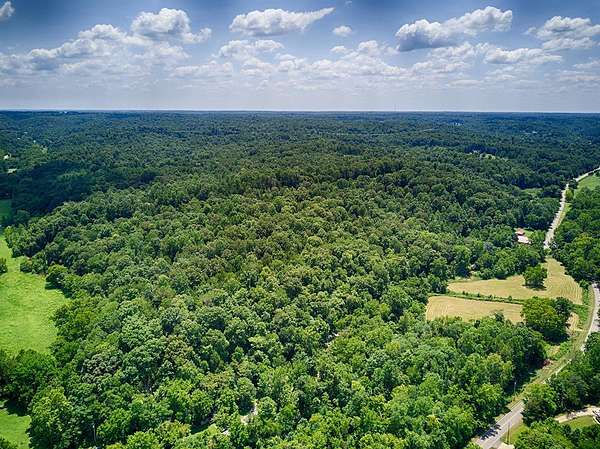 37.3 Acres of Land for Sale in Cunningham, Tennessee
