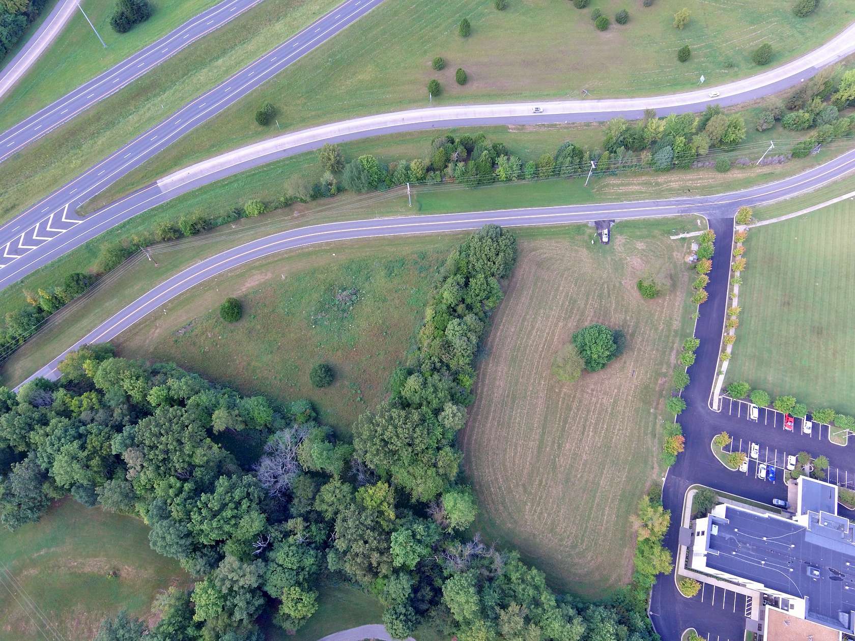 3 Acres of Commercial Land for Sale in White House, Tennessee