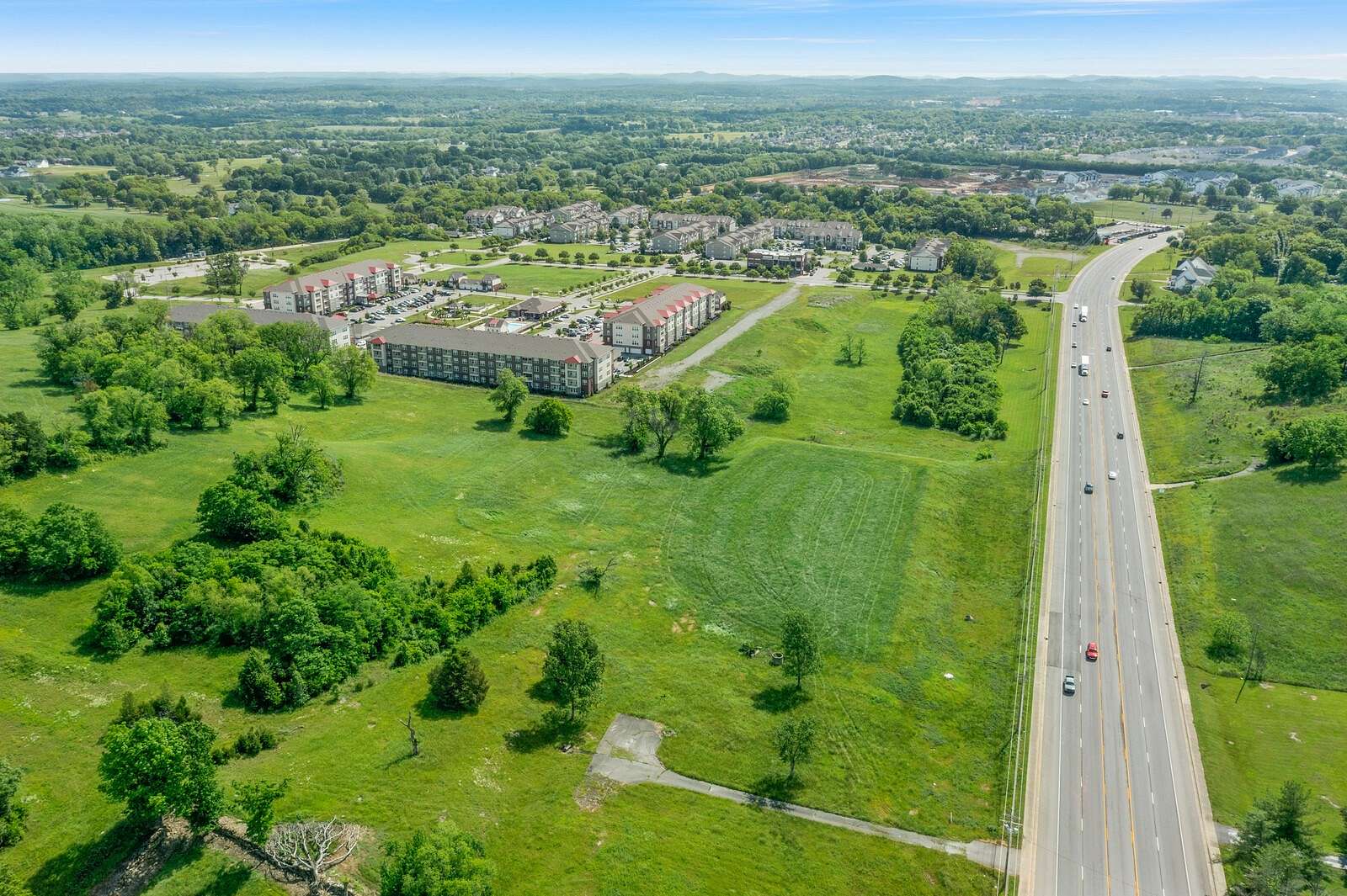 2 Acres of Commercial Land for Sale in Lebanon, Tennessee