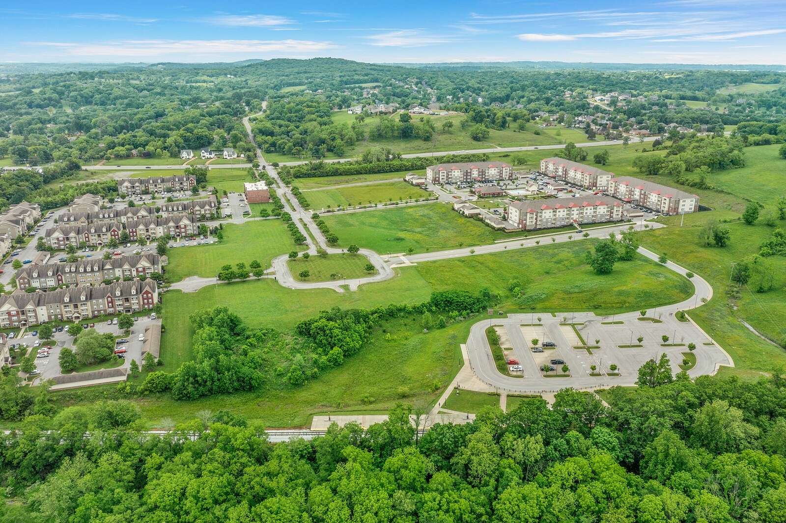 1.6 Acres of Commercial Land for Sale in Lebanon, Tennessee