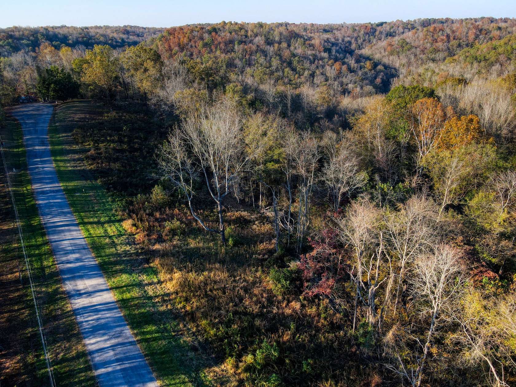 5.46 Acres of Land for Sale in Ashland City, Tennessee