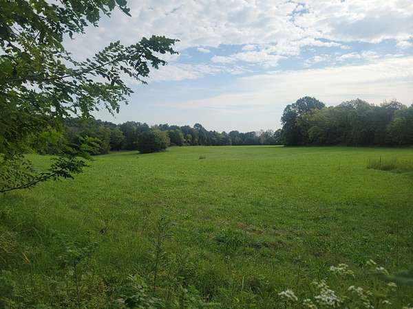 1.24 Acres of Residential Land for Sale in Lewisburg, Tennessee