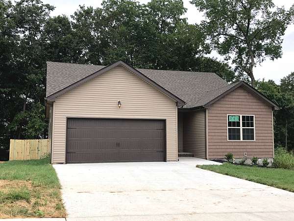 3.31 Acres of Residential Land with Home for Sale in Cumberland Furnace, Tennessee