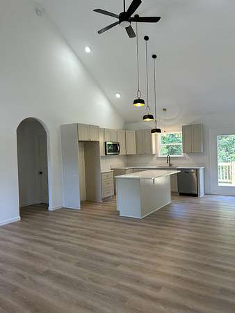 2.13 Acres of Residential Land with Home for Sale in Ethridge, Tennessee