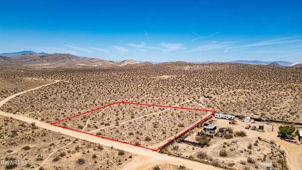 2.53 Acres of Land for Sale in Rosamond, California