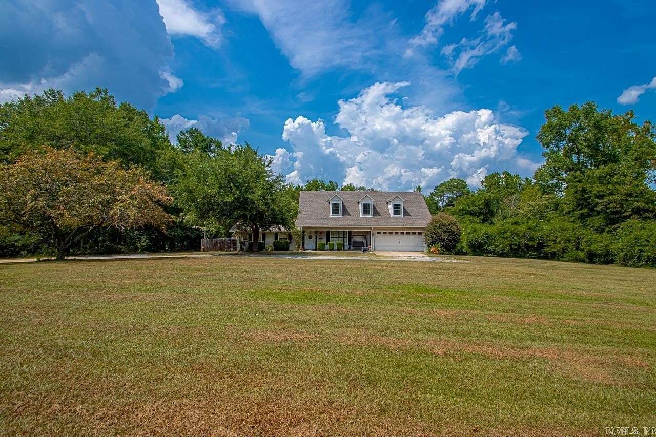 1.75 Acres of Residential Land with Home for Sale in Hensley, Arkansas