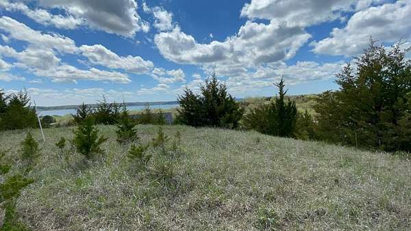 2.74 Acres of Land for Sale in Yankton, South Dakota