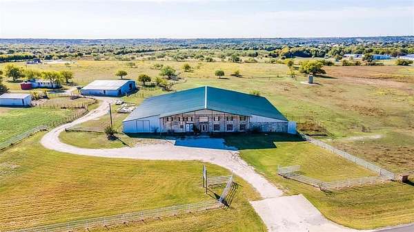 29.2 Acres of Commercial Land for Sale in Fort Worth, Texas