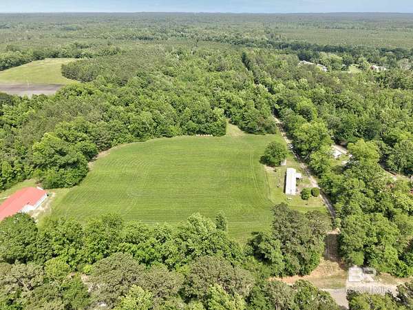 22 Acres of Land with Home for Sale in Camden, Alabama