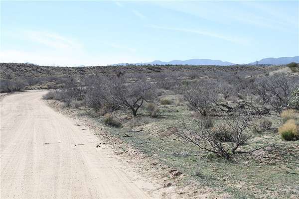 39.3 Acres of Land for Sale in Kingman, Arizona