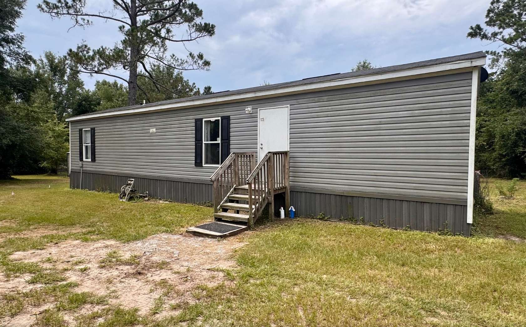 10 Acres of Residential Land with Home for Sale in Jennings, Florida