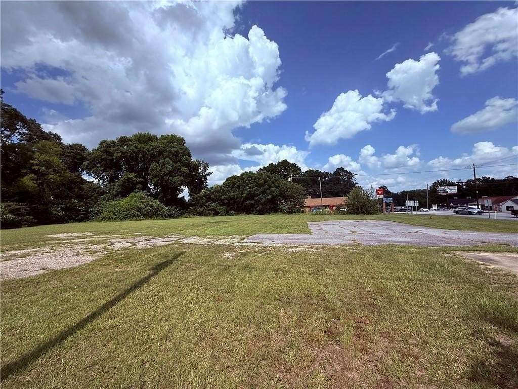 0.72 Acres of Commercial Land for Sale in Phenix City, Alabama