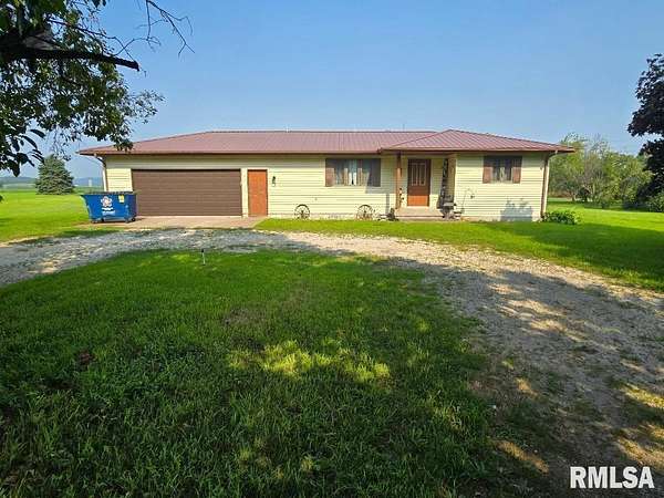 2.63 Acres of Residential Land with Home for Sale in Thomson, Illinois