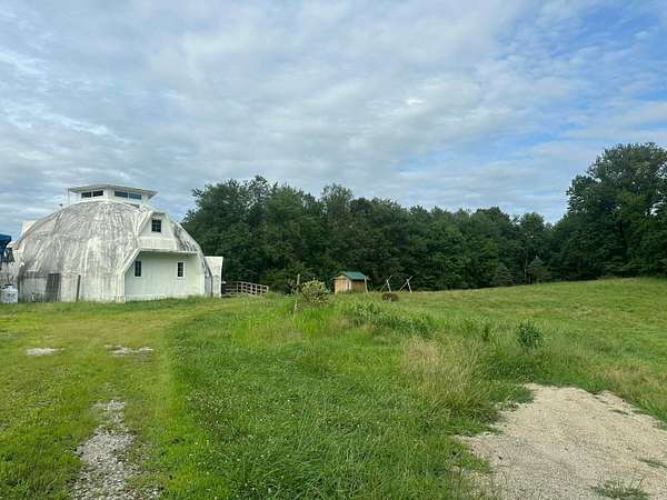 8.37 Acres of Residential Land with Home for Sale in Cambridge, Ohio