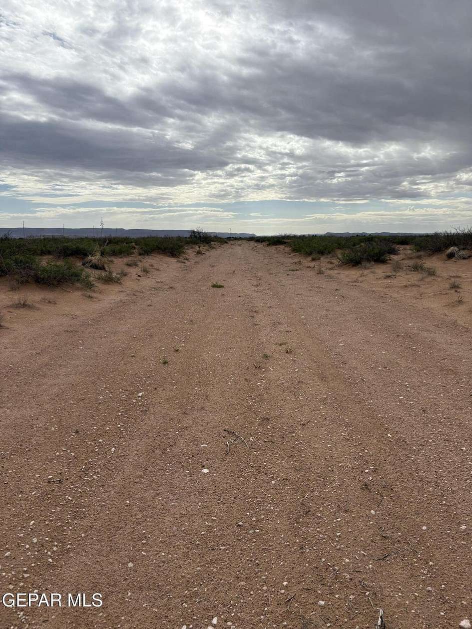 0.83 Acres of Residential Land for Sale in El Paso, Texas