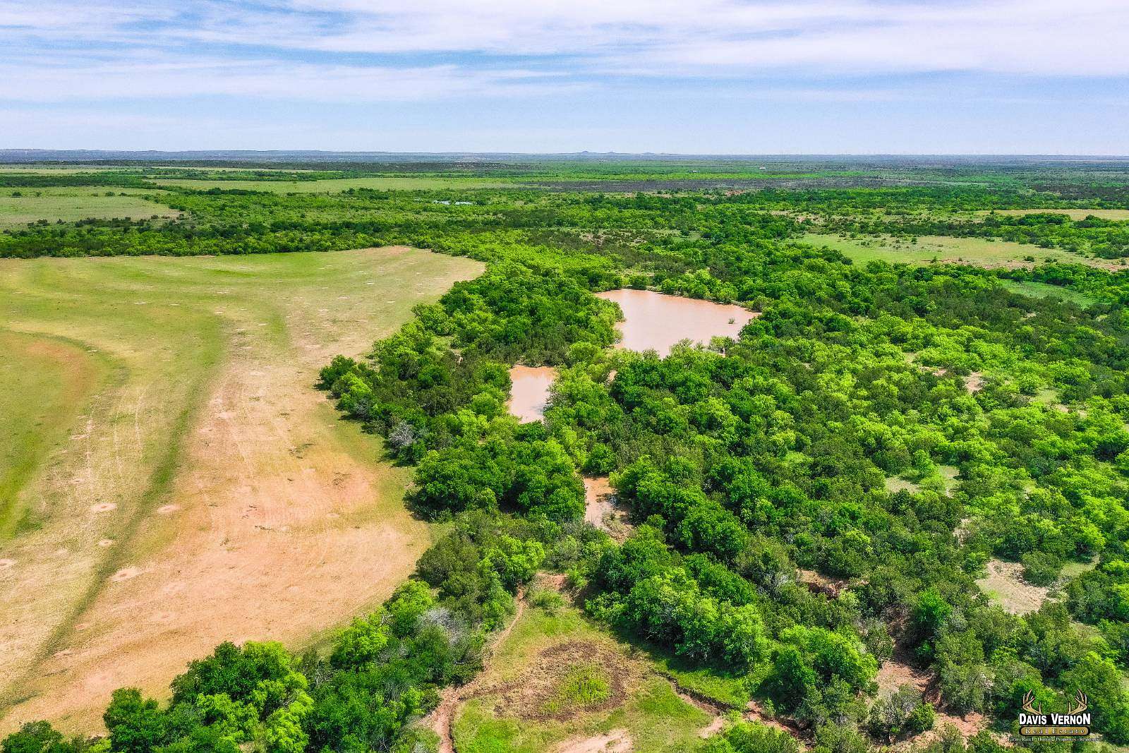 320 Acres of Recreational Land & Farm for Sale in Crowell, Texas