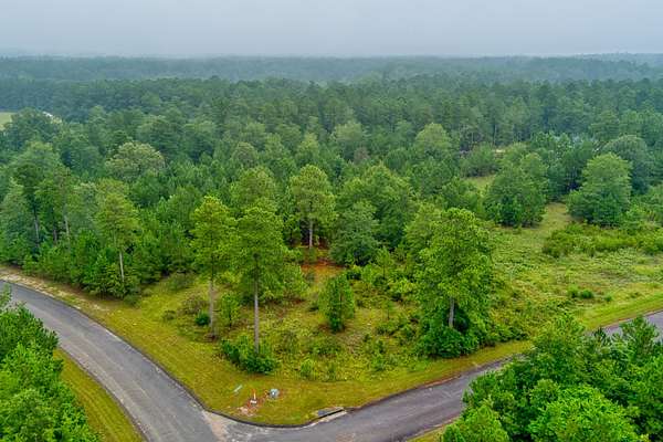 6 Acres of Residential Land for Sale in Windsor, South Carolina