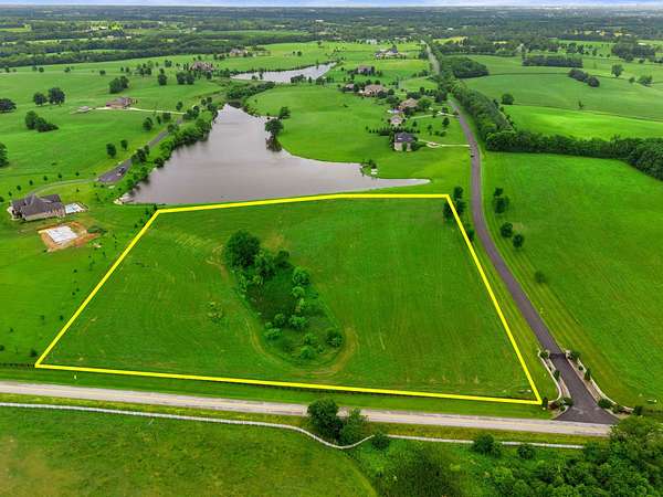 10 Acres of Residential Land for Sale in Lexington, Kentucky