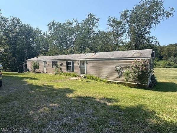 5.18 Acres of Residential Land with Home for Sale in Bloomingdale, Ohio