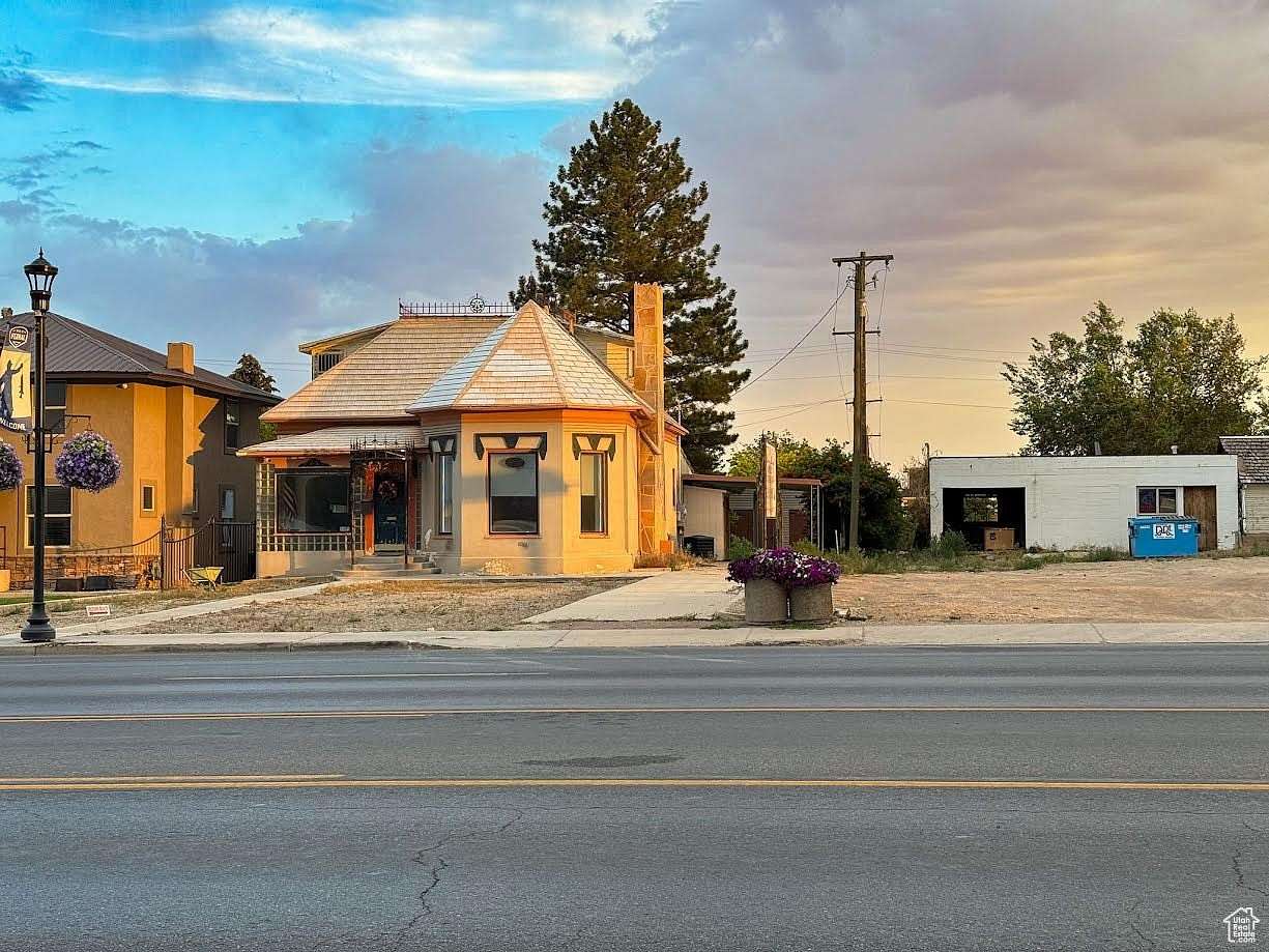 0.92 Acres of Commercial Land for Sale in Vernal, Utah