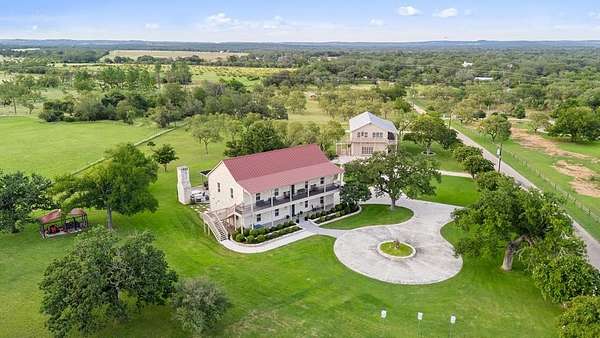 6.85 Acres of Improved Mixed-Use Land for Sale in Fredericksburg, Texas