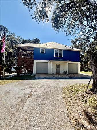 4.7 Acres of Land with Home for Sale in Crystal River, Florida