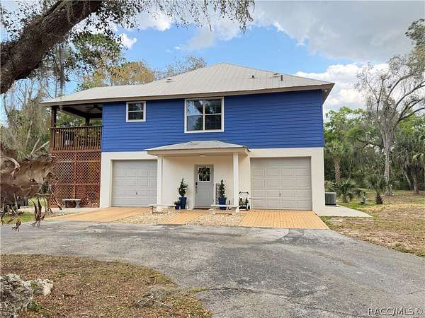 4.7 Acres of Land with Home for Sale in Crystal River, Florida