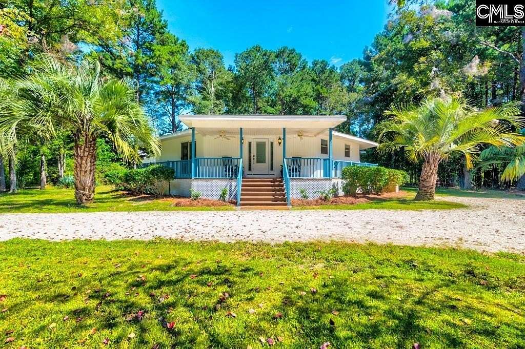 2.55 Acres of Residential Land with Home for Sale in Eutawville, South Carolina