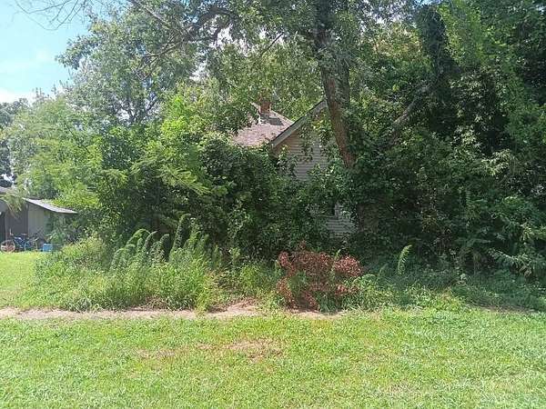 0.12 Acres of Residential Land for Sale in Lawrenceville, Illinois