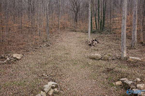 3.7 Acres of Residential Land for Sale in Guntersville, Alabama