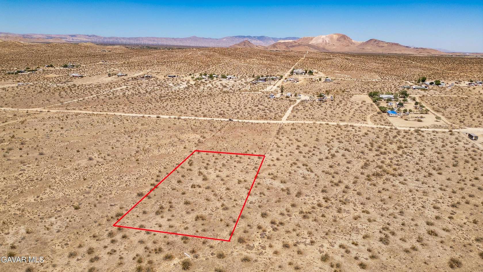 1.25 Acres of Land for Sale in Rosamond, California