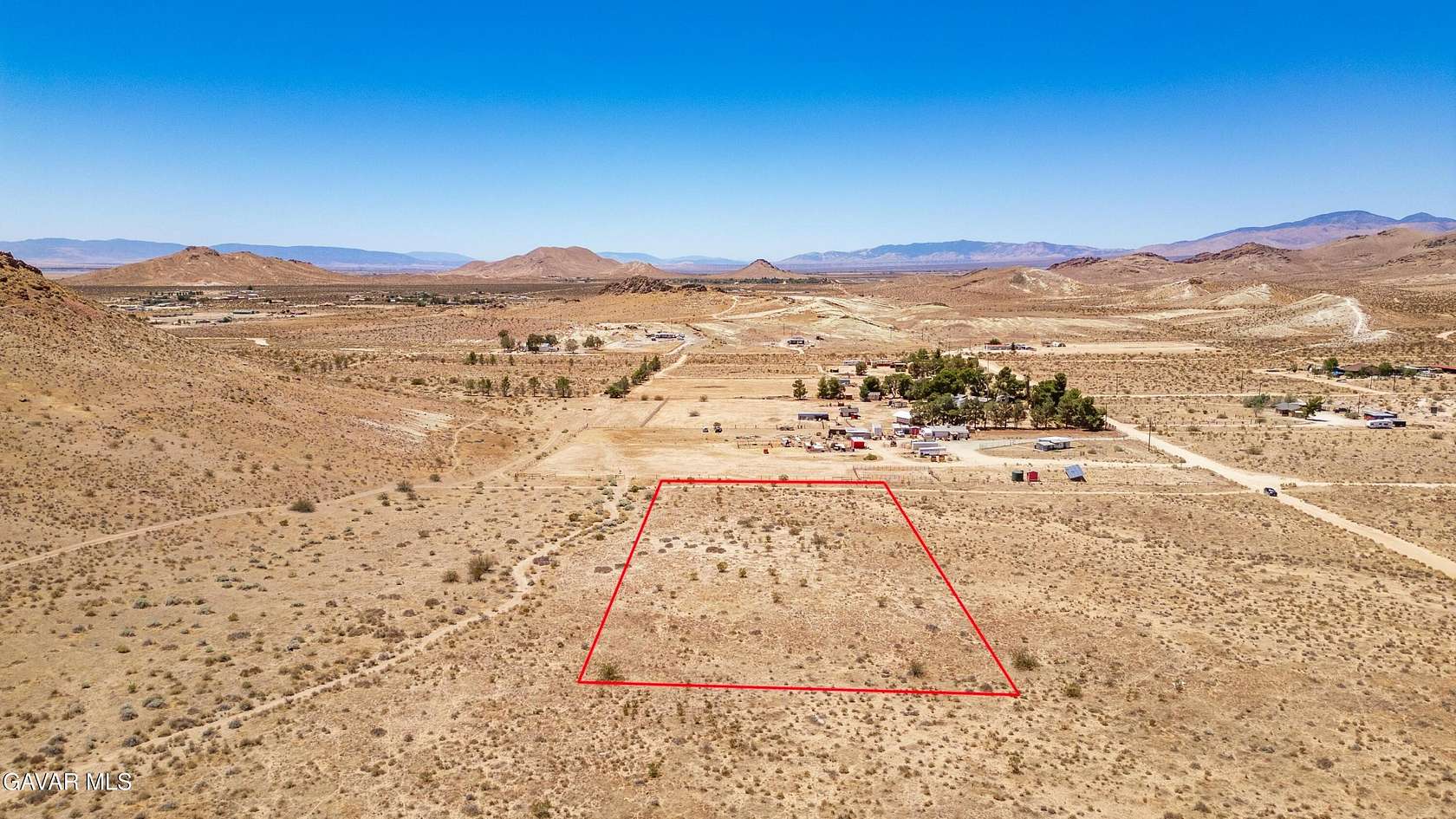 1.25 Acres of Land for Sale in Rosamond, California