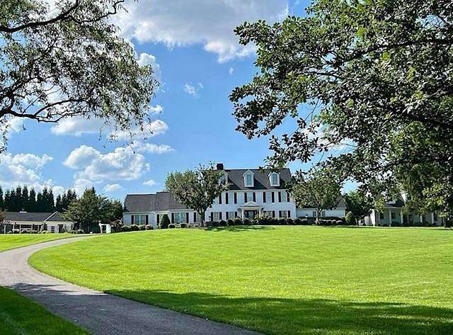 3 Acres of Residential Land with Home for Sale in Owensboro, Kentucky