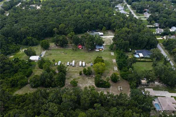 10.5 Acres of Land for Sale in Brooksville, Florida