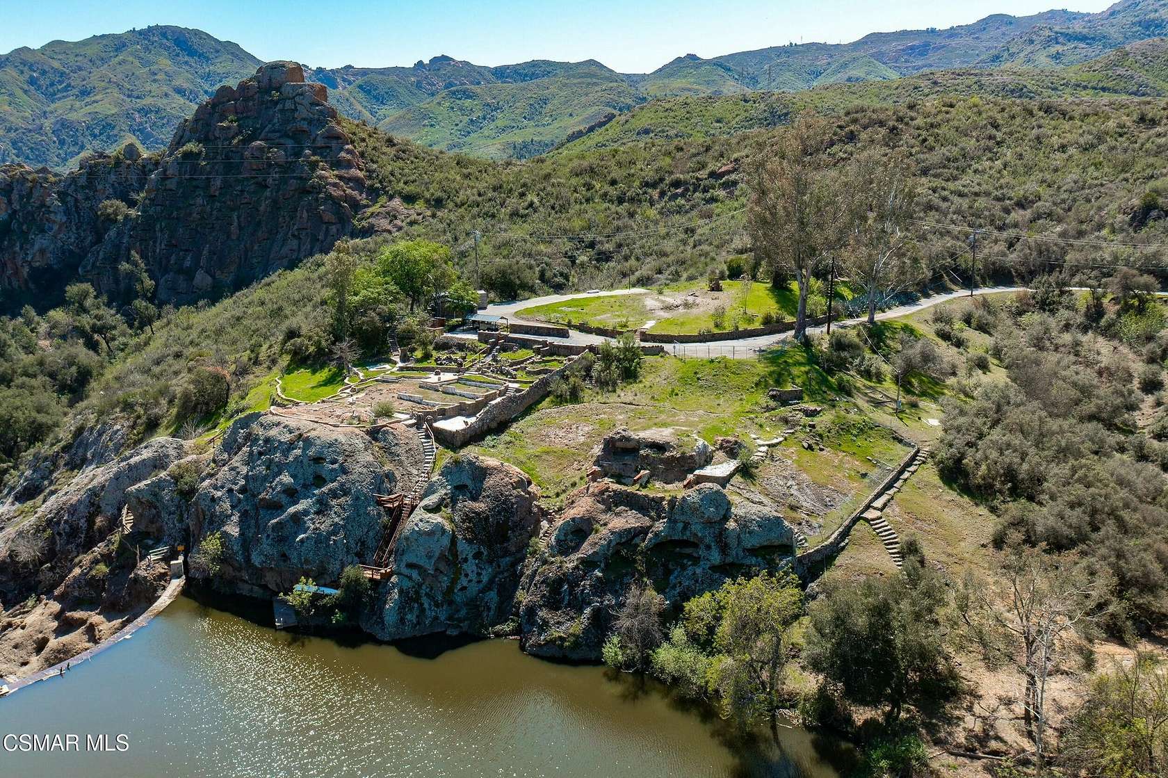 0.37 Acres of Residential Land for Sale in Agoura Hills, California