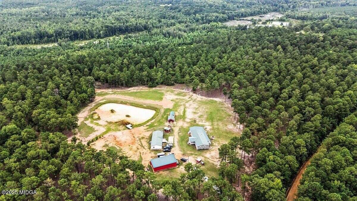 108 Acres of Recreational Land with Home for Sale in Sparta, Georgia