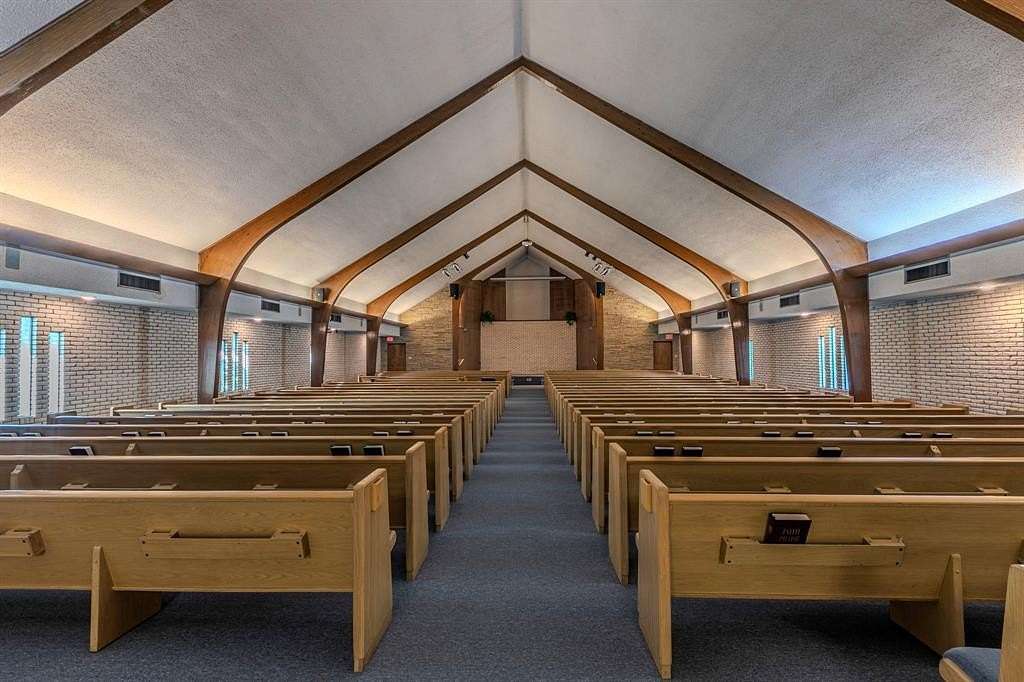 4.66 Acres of Commercial Land for Sale in Grand Prairie, Texas