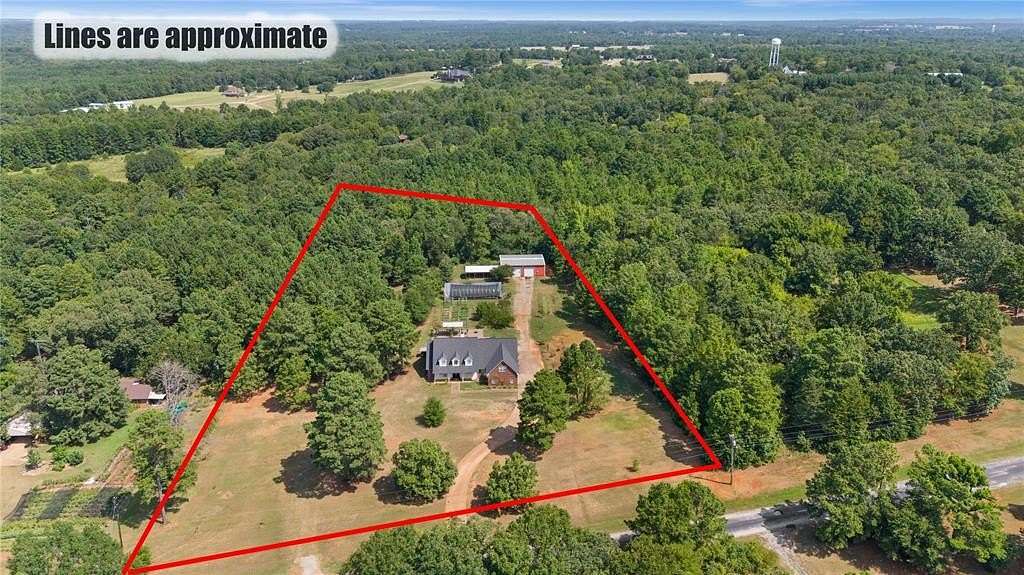 5 Acres of Residential Land with Home for Sale in Whitehouse, Texas