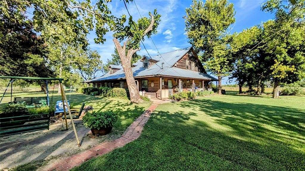 1.75 Acres of Residential Land with Home for Sale in Kopperl, Texas