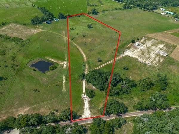 5 Acres of Residential Land for Sale in Teague, Texas