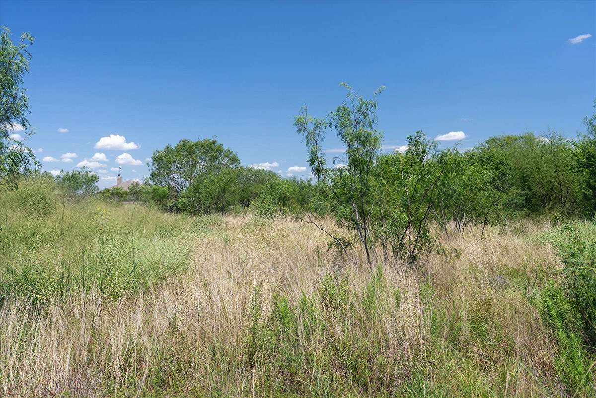 5.4 Acres of Land for Sale in Orange Grove, Texas
