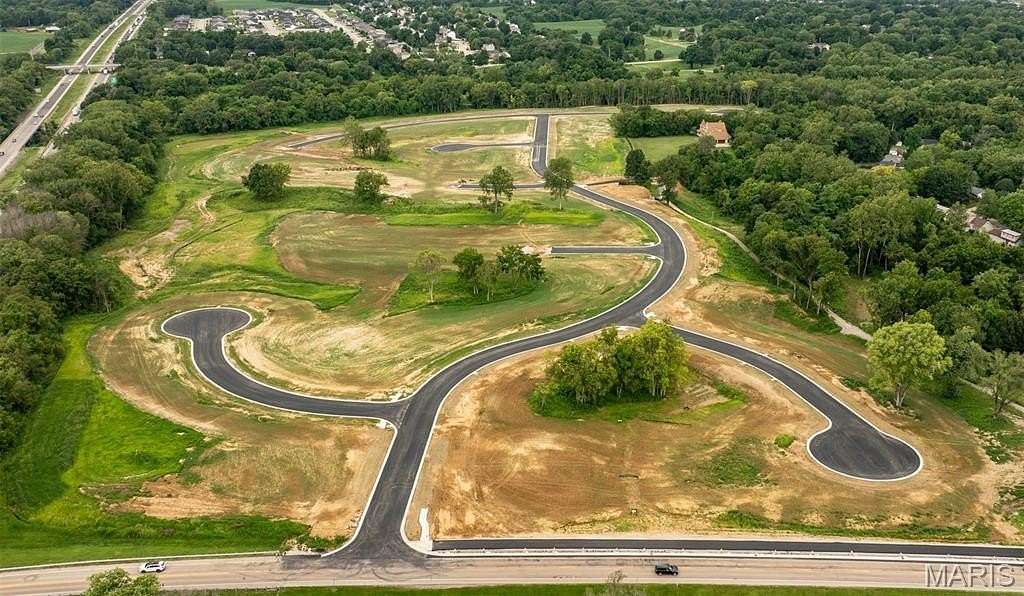 0.33 Acres of Residential Land for Sale in Glen Carbon, Illinois