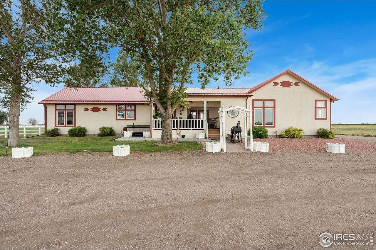 15.2 Acres of Land with Home for Sale in Ault, Colorado