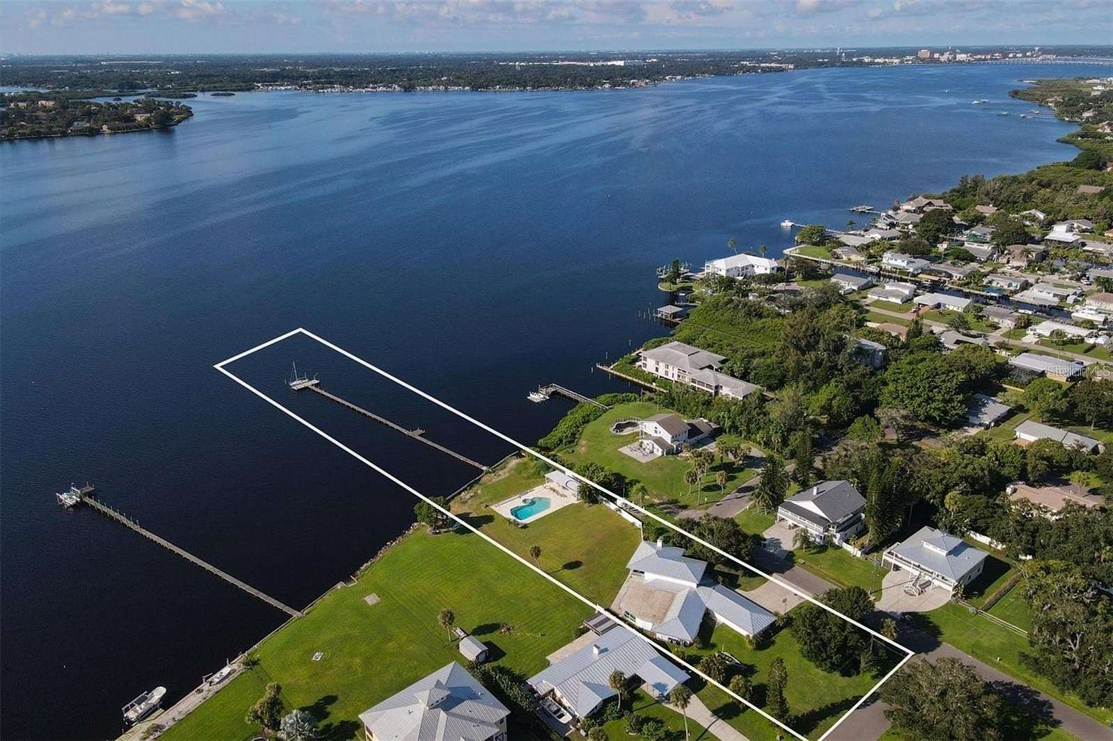 0.83 Acres of Residential Land for Sale in Ellenton, Florida