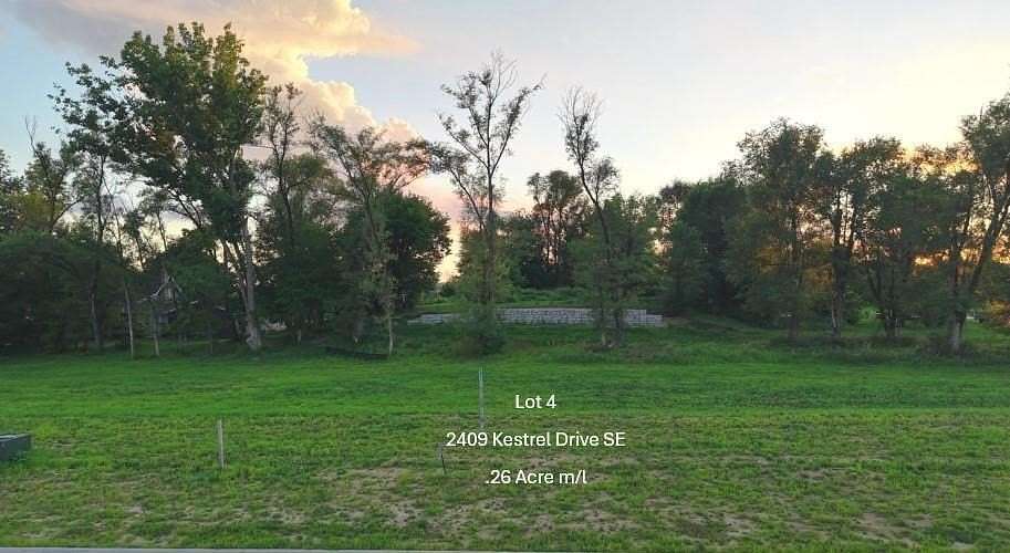 0.25 Acres of Residential Land for Sale in Cedar Rapids, Iowa