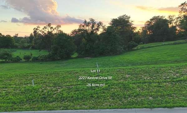 0.25 Acres of Residential Land for Sale in Cedar Rapids, Iowa